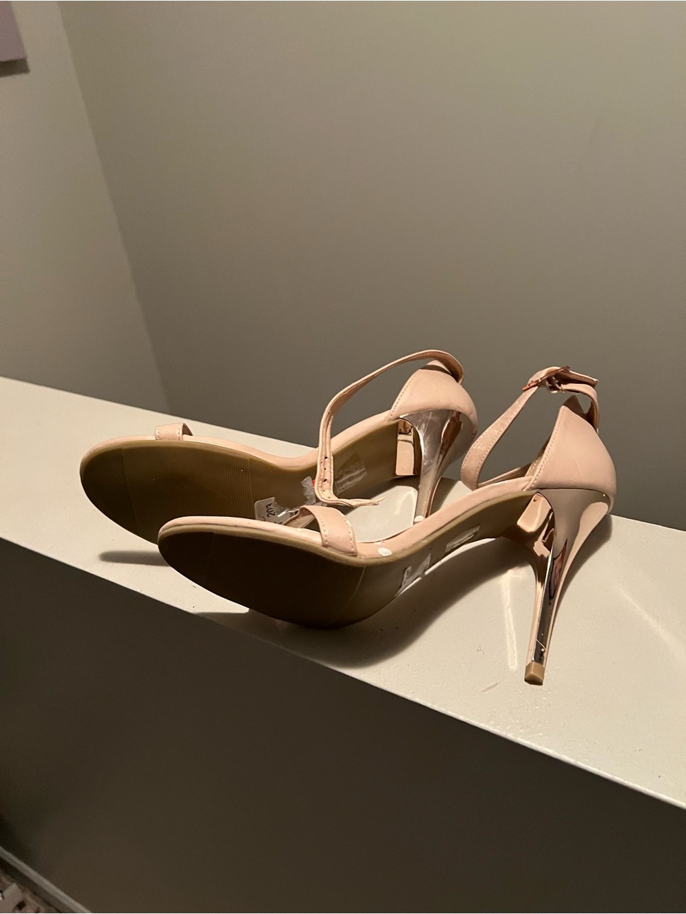 Le Château Nude Pink Metallic Stiletto Heel Sandals - Size 10